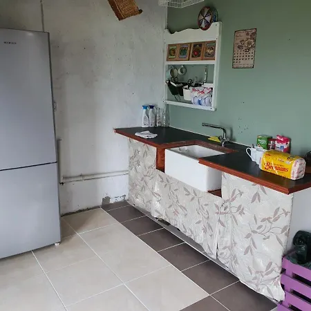 Holiday home Captivating 1-Bed Tipi Located In Ballyduff *