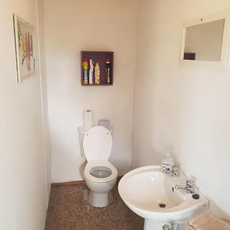 Holiday home Captivating 1-Bed Tipi Located In Ballyduff *