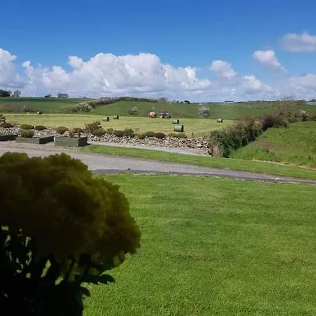 Captivating 1-Bed Tipi Located In Ballyduff Holiday home Ballyduff (Castleisland)